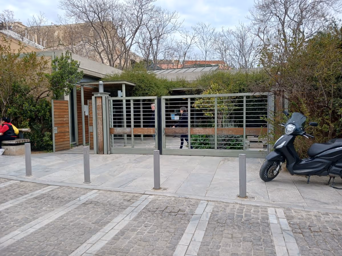 Staffed public restroom on Dionysiou Areopagitou near the Acropolis in Athens